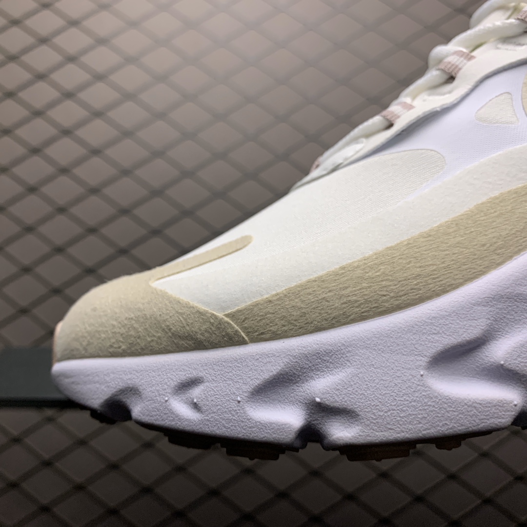 200 Nike Max 270 React 混合科技半掌气垫跑步鞋 CJ0619-102