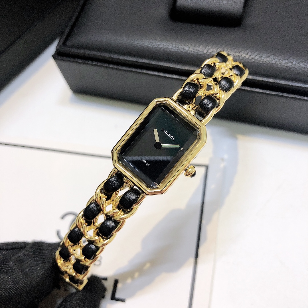 Chanel 终于等到你 14mm、15mm、16mm、17mm 四个尺寸可选 “升级版”到货 欢迎订购 香奈儿CHANEL PREMIÈRE ROCK 系列腕表