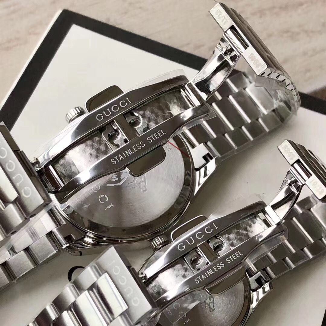 Gucci 到货 Gucci 最新小蜜蜂系列天猫款情侣表 男款~38mm 女款~28mm表径