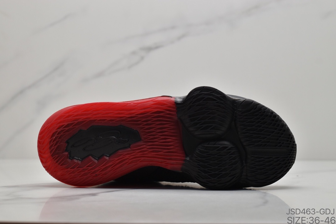 200 詹姆斯最新战靴Nike LeBron 17”Future Air”勒布朗·詹姆斯17代签名战靴室内实战高帮运动飞织篮球鞋 货号：BQ3177 006