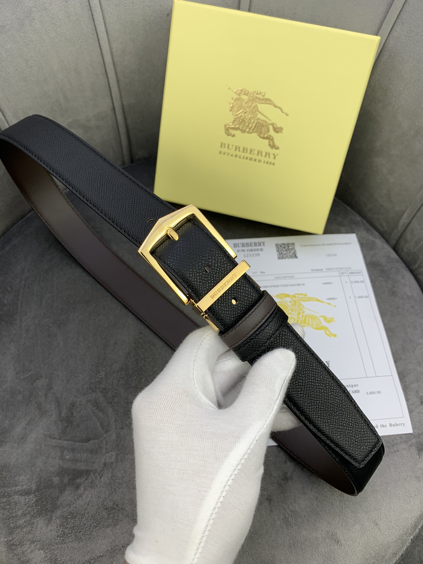 BURBERRY巴宝利手掌纹皮底/两