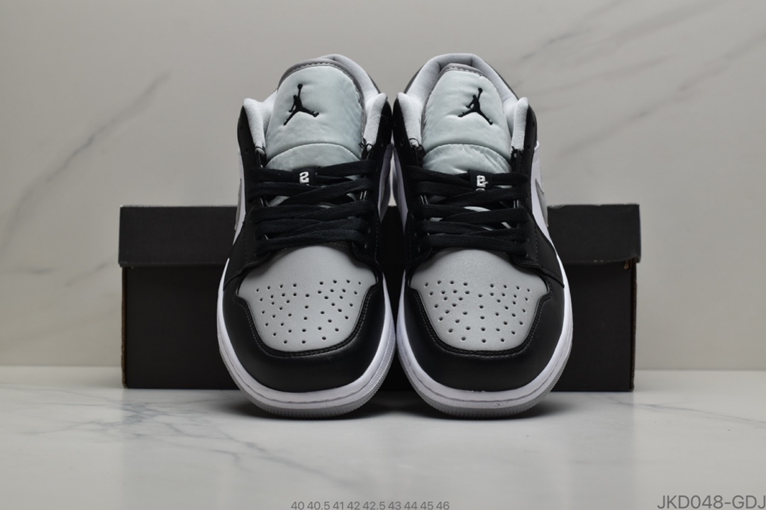 160 耐克Air Jordan 1 Low“Black Toe”乔丹一代低帮百搭休闲文化篮球鞋553558-116