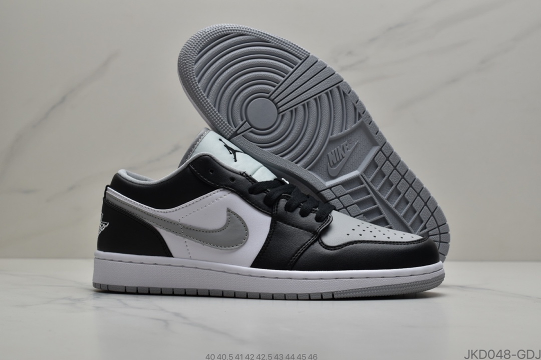 160 耐克Air Jordan 1 Low“Black Toe”乔丹一代低帮百搭休闲文化篮球鞋553558-116