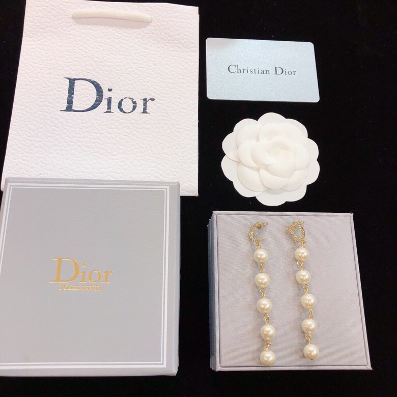dior gold pearl strand drop earrings