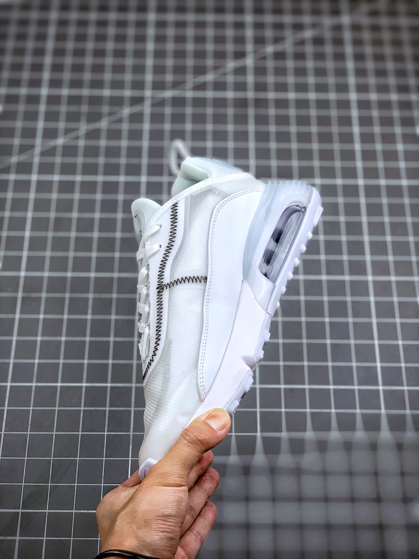 200 AirMax 2090 官网强力主推  原盒原标专柜一致 货号：CK2612-100
