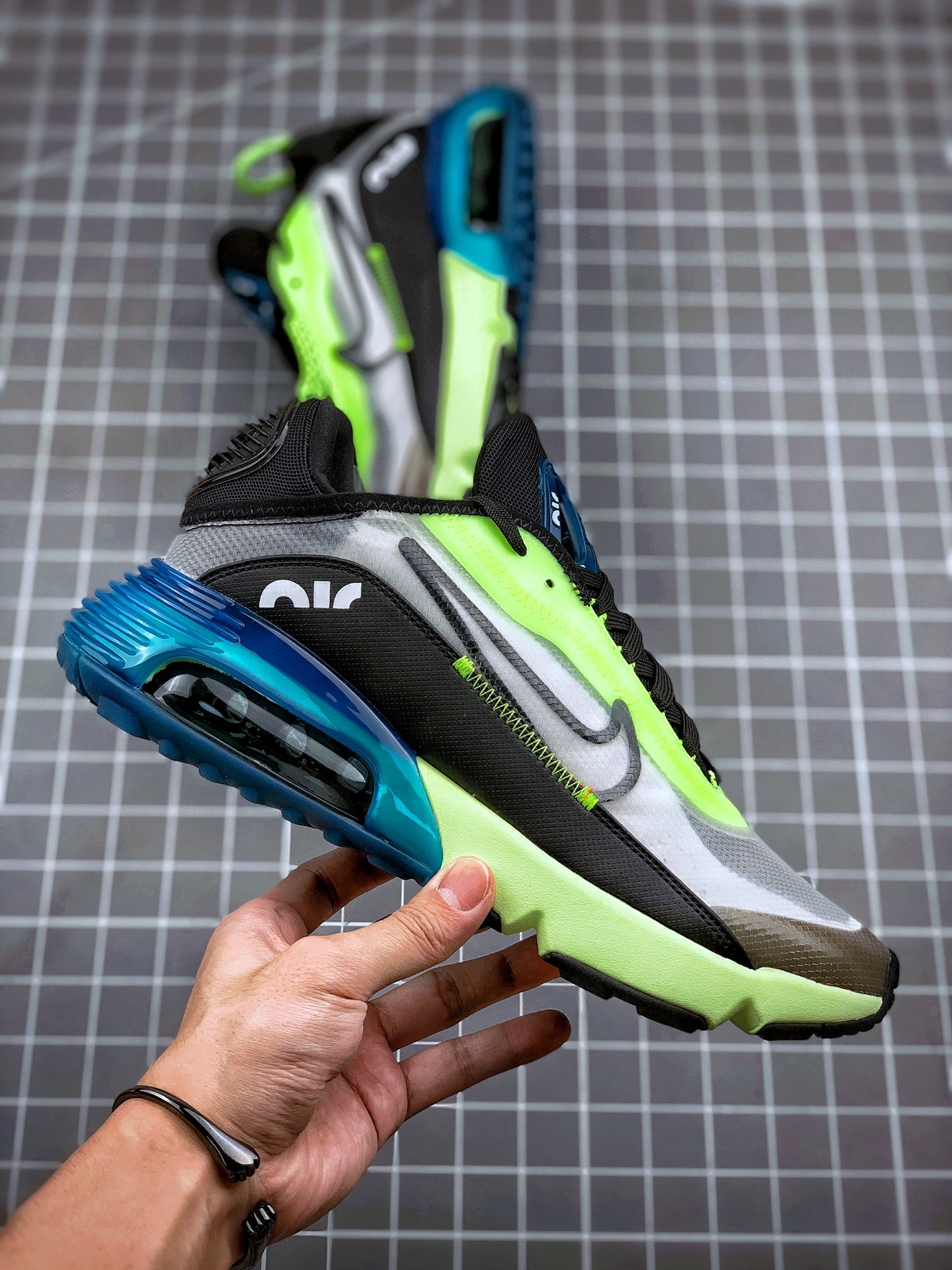 200 AirMax 2090 官网强力主推  货号：BV9977-101