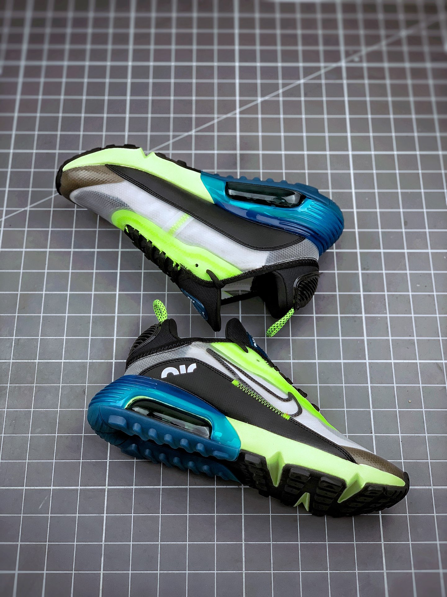 200 AirMax 2090 官网强力主推  货号：BV9977-101