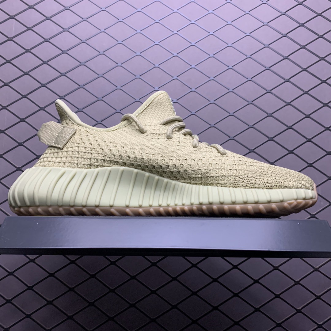 Adidas Yeezy 350V2 Kanye Yeezy 350 New Colorway FY5346 Matcha Green 3