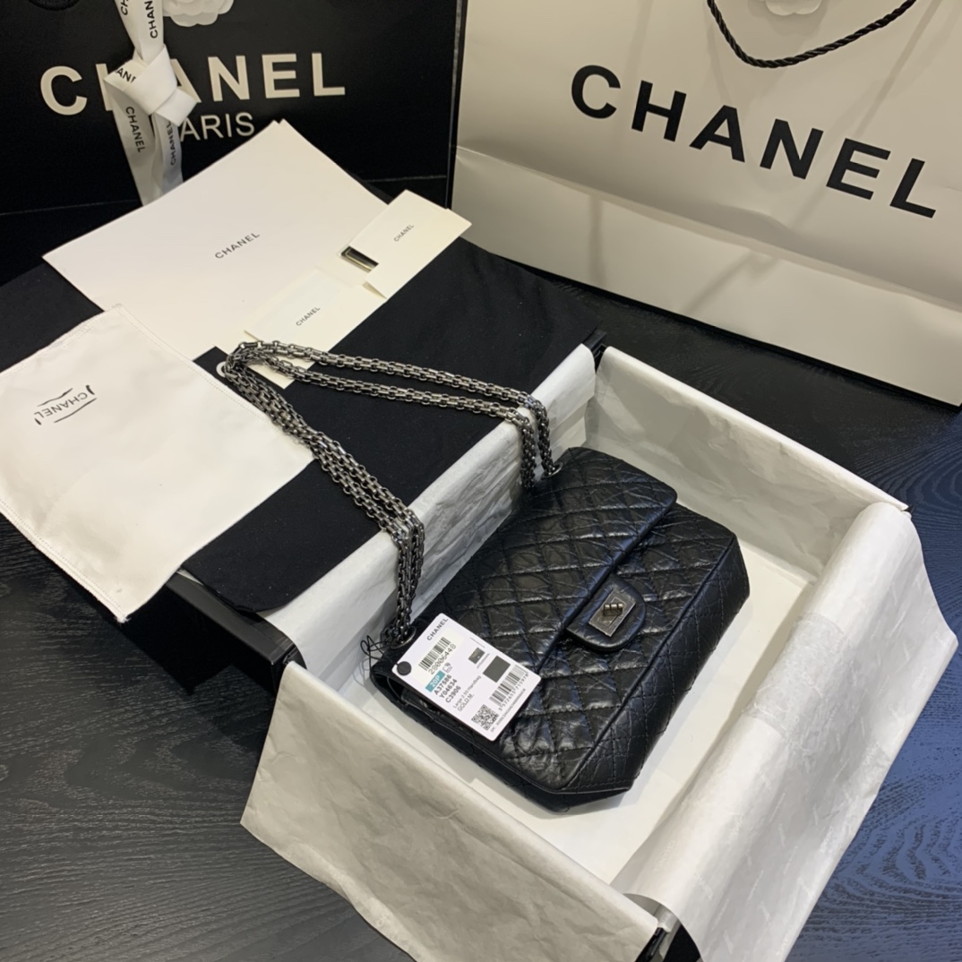 A225 Negro con textura de palma y cierre plateado antiguo en stock, con sello Tamaño: 24.5CM