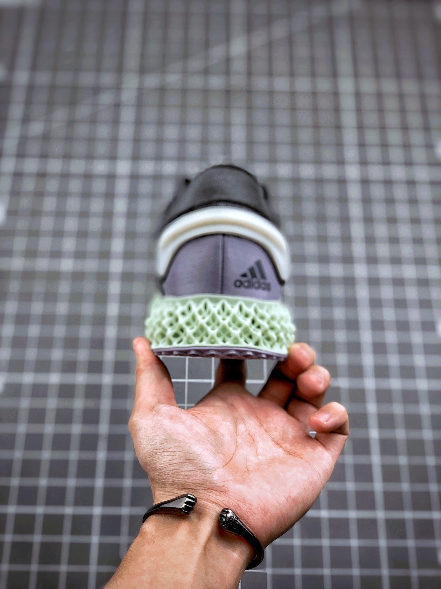 240 Adidas Alphaedge 4D M  针织吸呼面休闲运动慢跑鞋 鞋以面经典跑鞋 FV5329