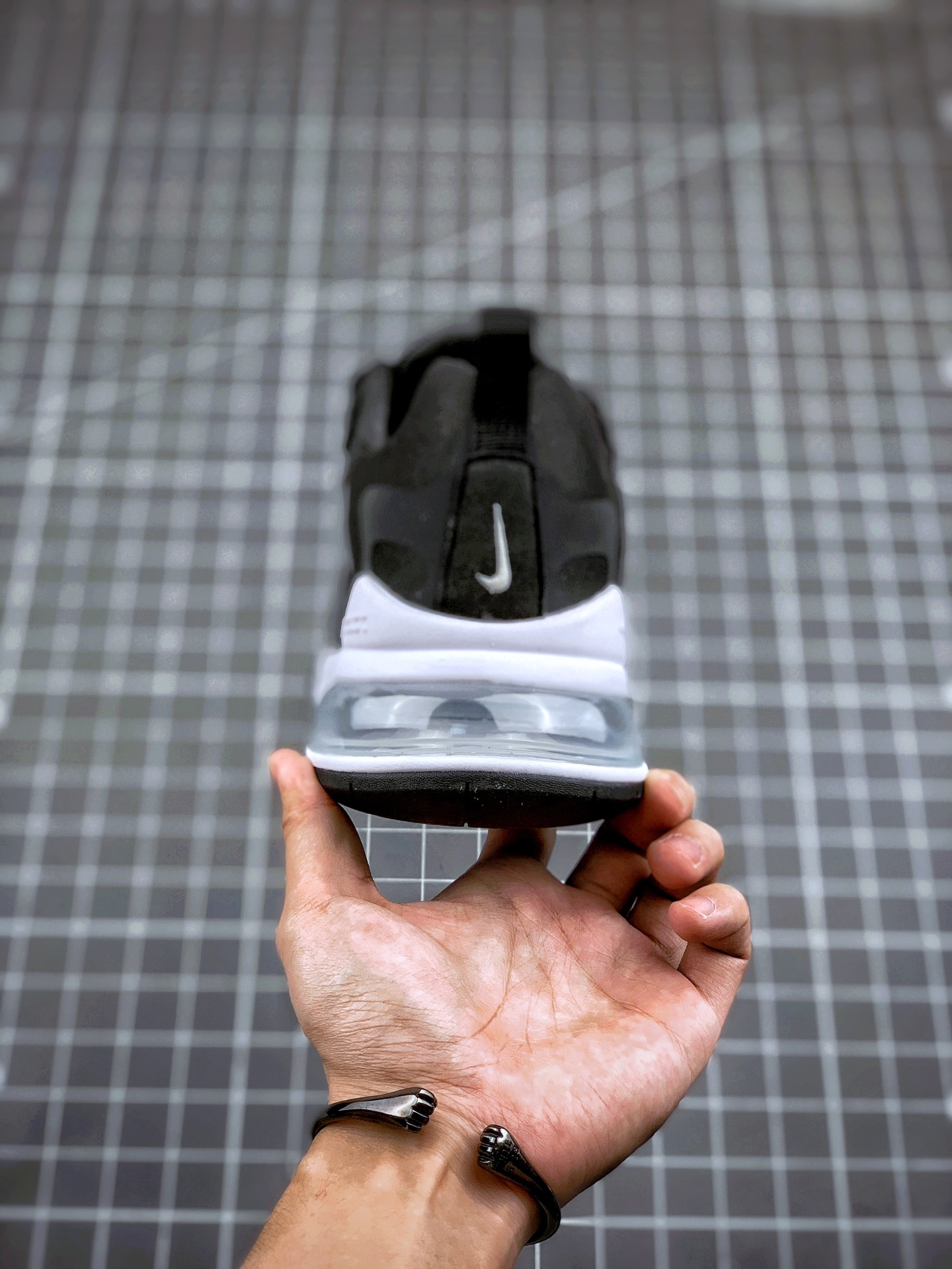 190 Air Max 270 React 黑白银 原盒二维码原标 货号：CQ4598-071