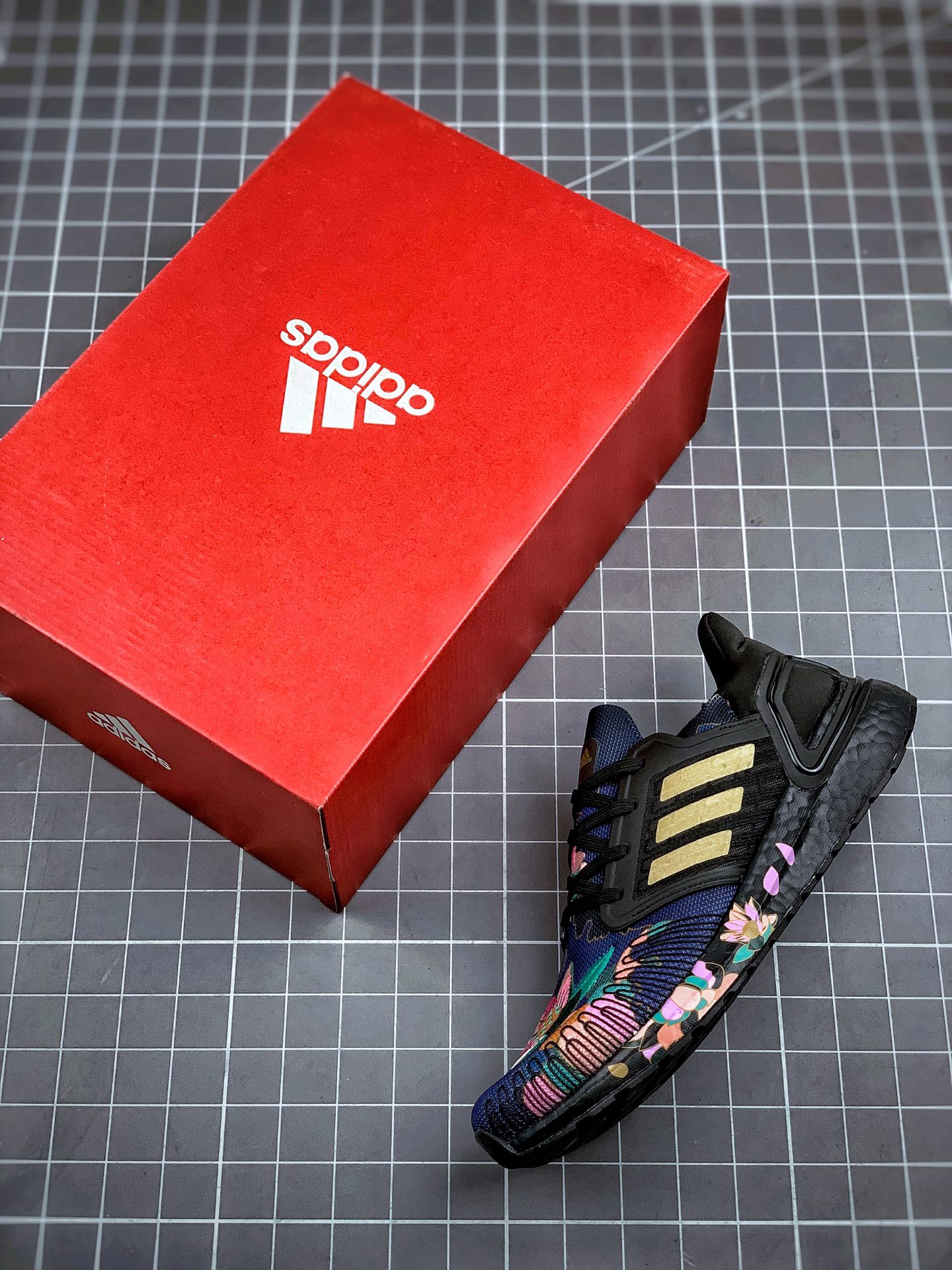 230 Adidas UltraBoost 6.0 2019官方同步主推新款