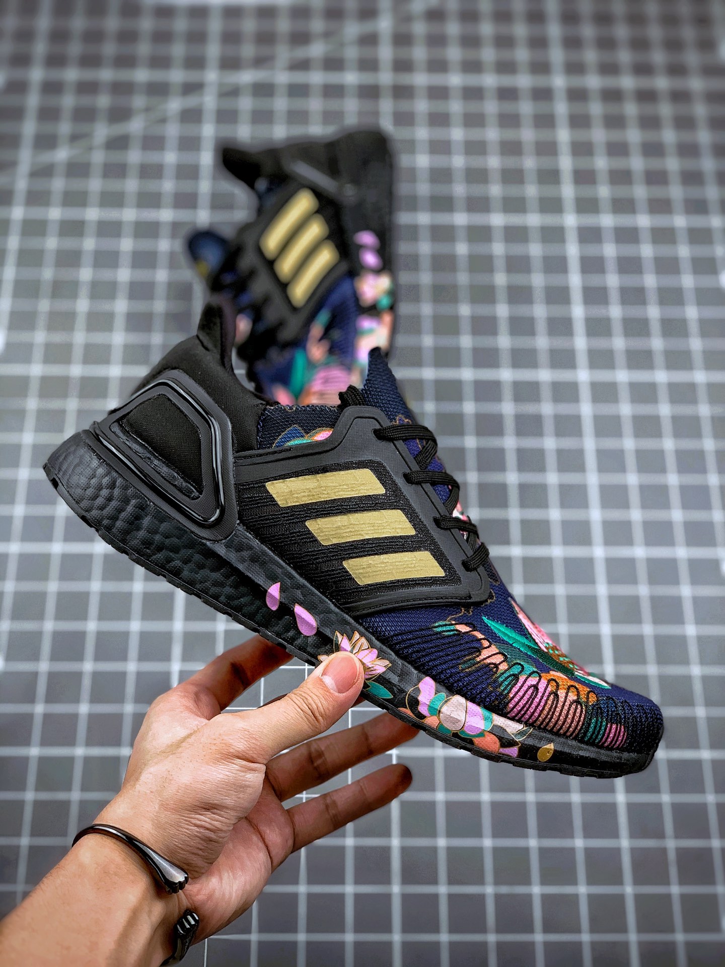 230 Adidas UltraBoost 6.0 2019官方同步主推新款