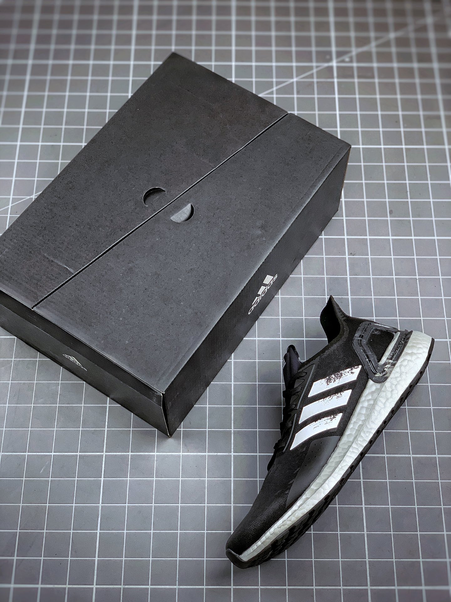 200 Adidas UltraBoost PB 6.0 2020官方同步主推新款