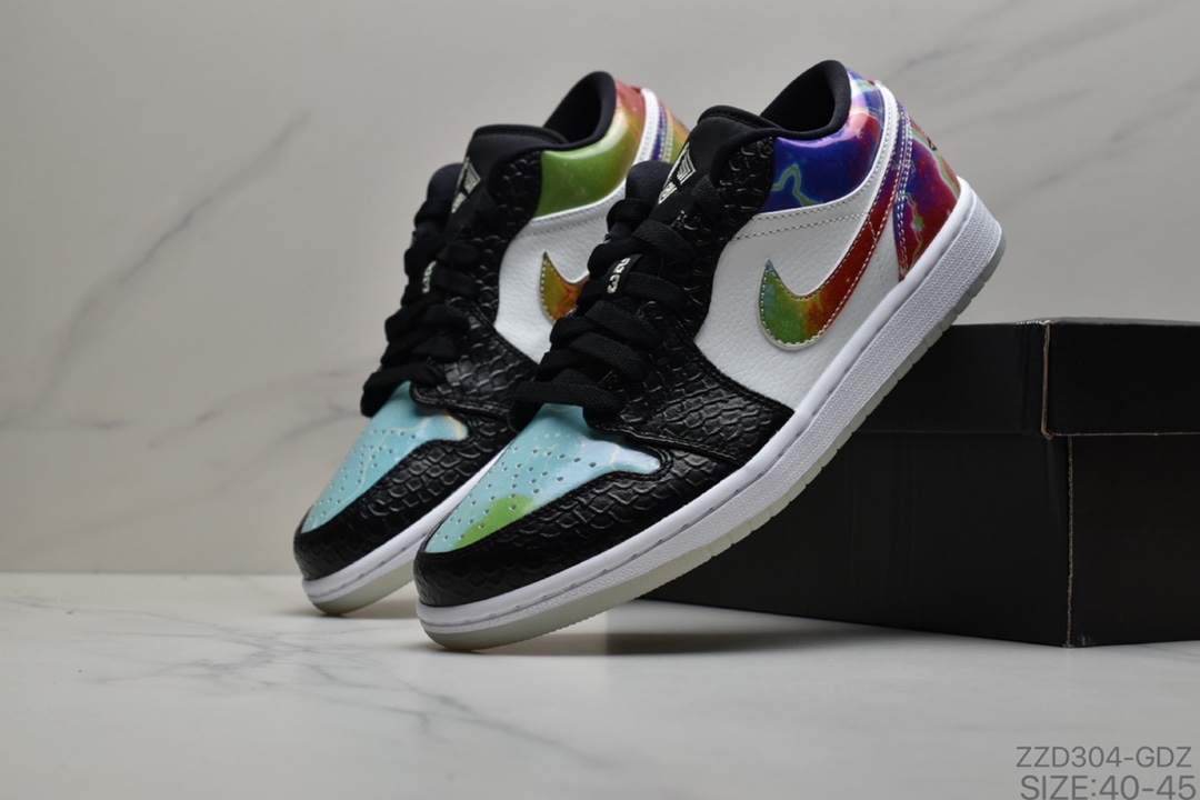 220 公司级Air Jordan 1 Low 星空夜光外底+太空主题货号：CW7309 090