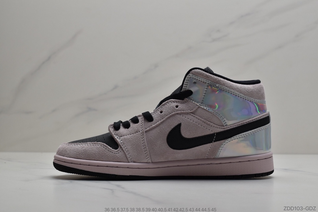 230 公司级Air Jordan 1 Mid “Iridescent”镭射脏粉  货号：BQ6472-602