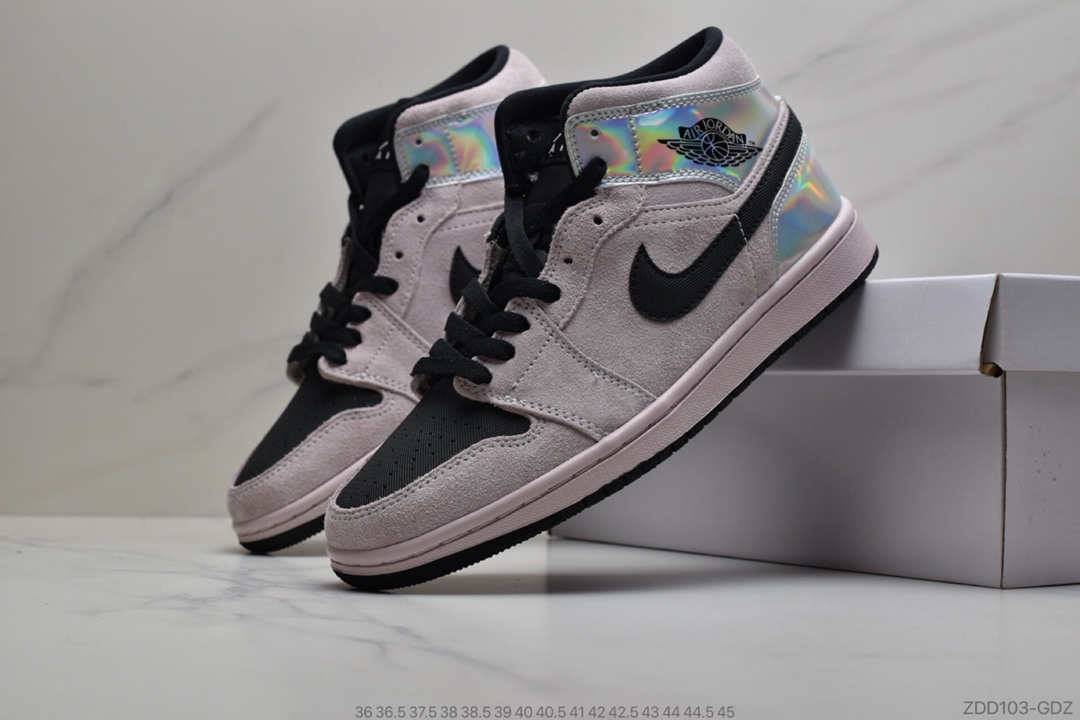 230 公司级Air Jordan 1 Mid “Iridescent”镭射脏粉  货号：BQ6472-602