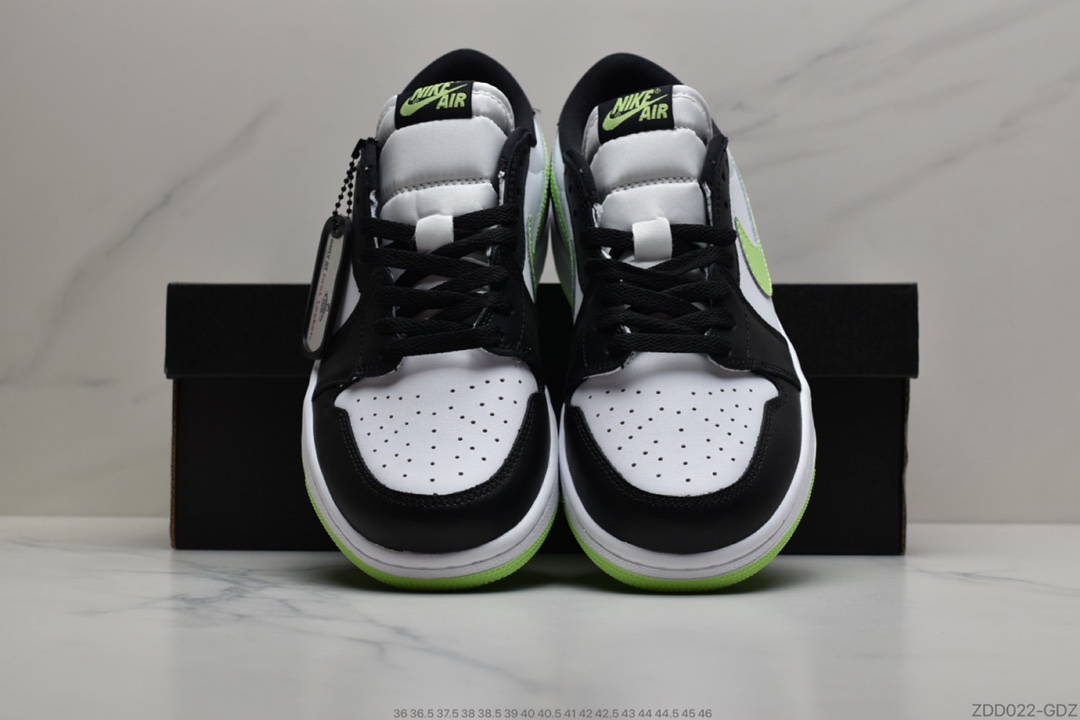 230 公司级 耐克Nike Air Jordan 1 Low AJ1乔丹1代低帮球篮鞋荧光色货号 CZ0790-103