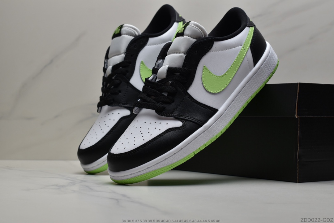 230 公司级 耐克Nike Air Jordan 1 Low AJ1乔丹1代低帮球篮鞋荧光色货号 CZ0790-103