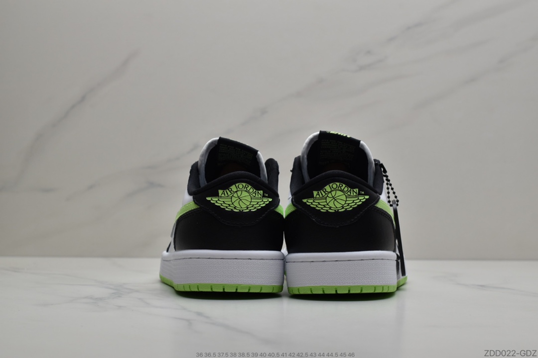 230 公司级 耐克Nike Air Jordan 1 Low AJ1乔丹1代低帮球篮鞋荧光色货号 CZ0790-103