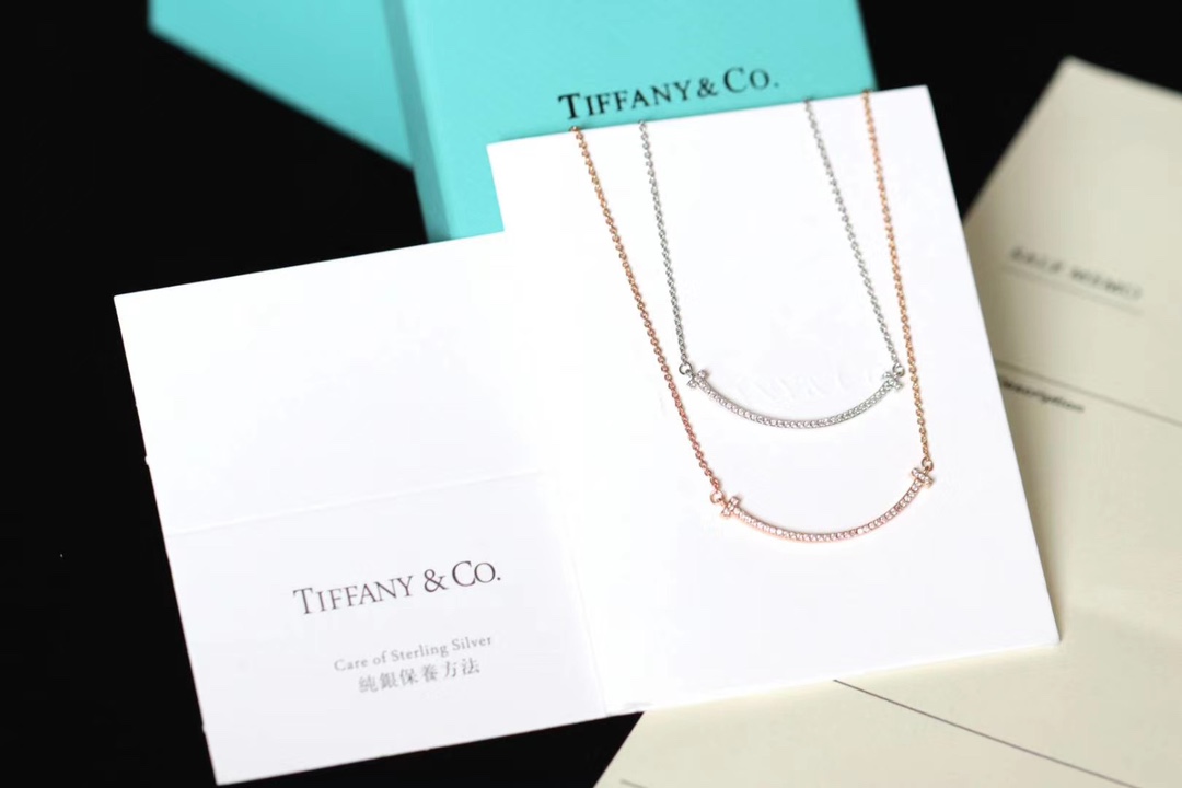 Tiffany & Co. Tiffany&Co.三色微笑小号 锁骨项链