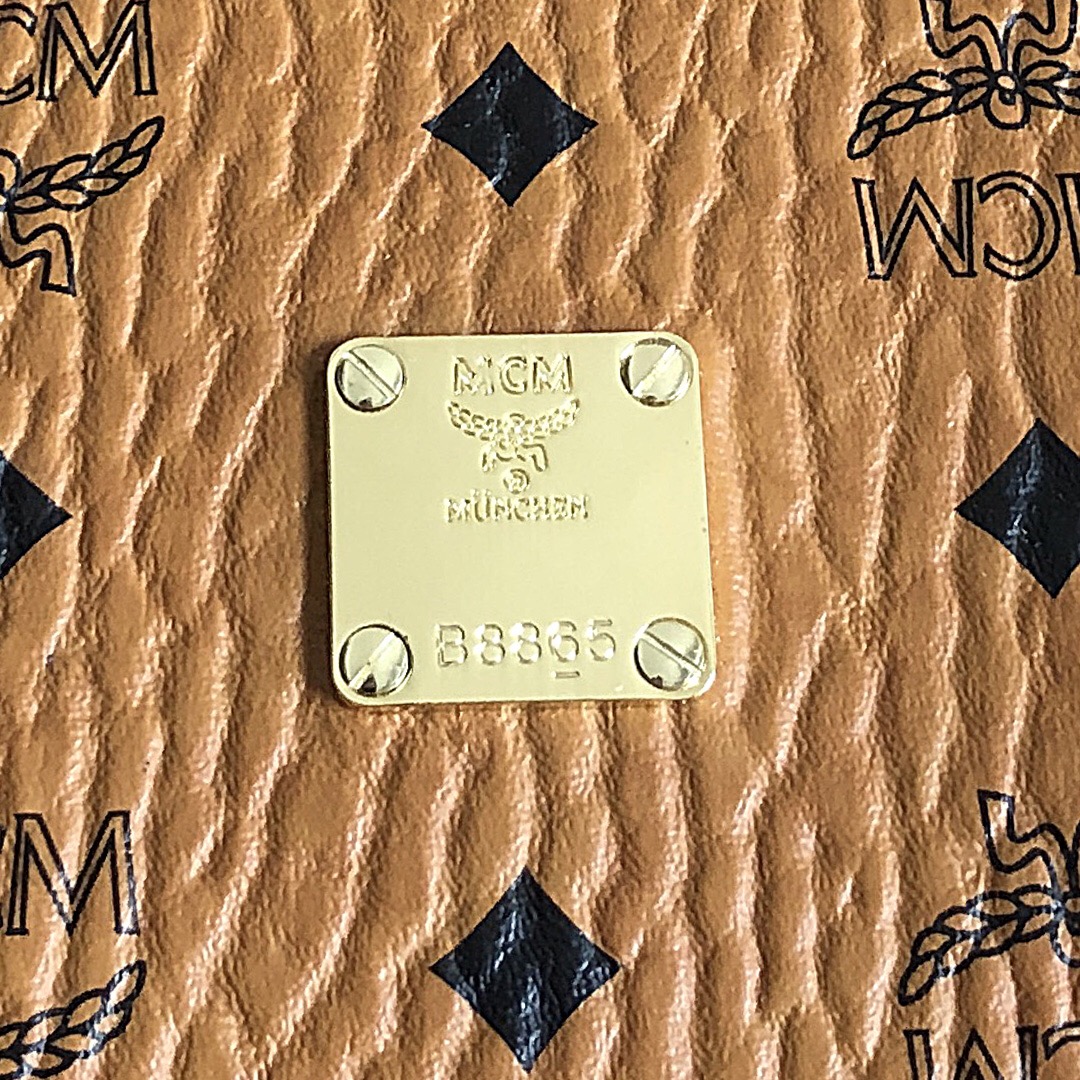 MCM 批430 ［MCM］Brandenburg双肩背包空间充裕 不仅使您全天拥有 造型