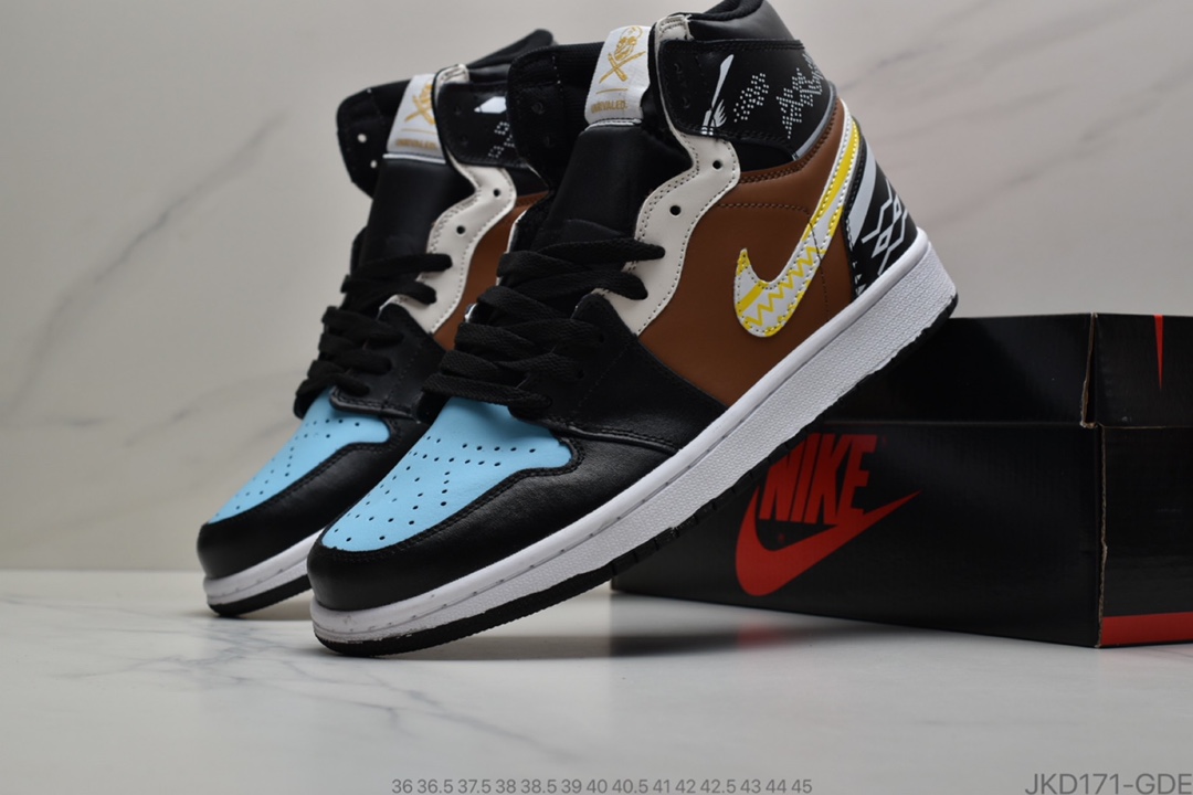 160 Air Jordan 1“PINE GREEN”黑绿 货号：555088-030