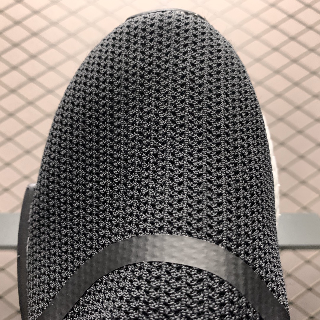 210 Adidas 阿迪达斯 NMD Boost 爆米花超弹中底 FV8152 针织网面休闲跑步鞋