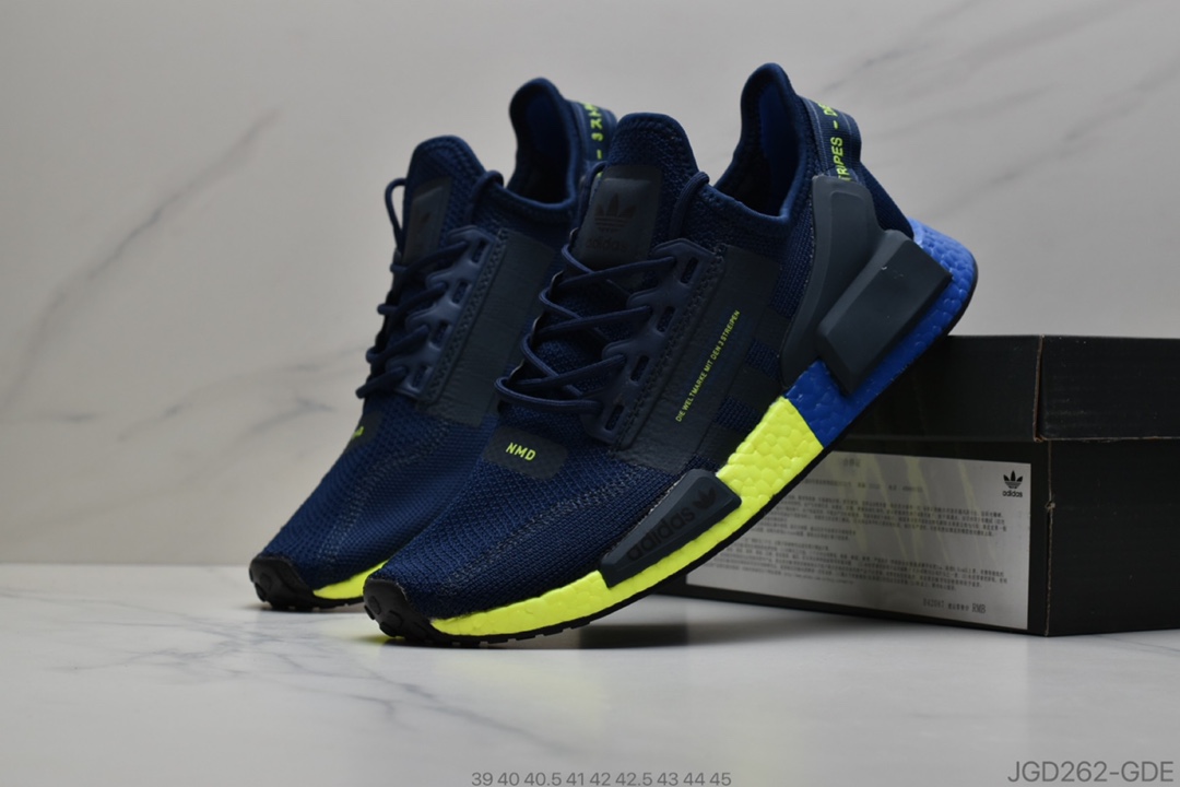 180 公司级真爆三叶草Adidas Originals Boost NMD_V2飞织系列百搭休闲运动跑步鞋“白黑亮橙条纹”FX3948