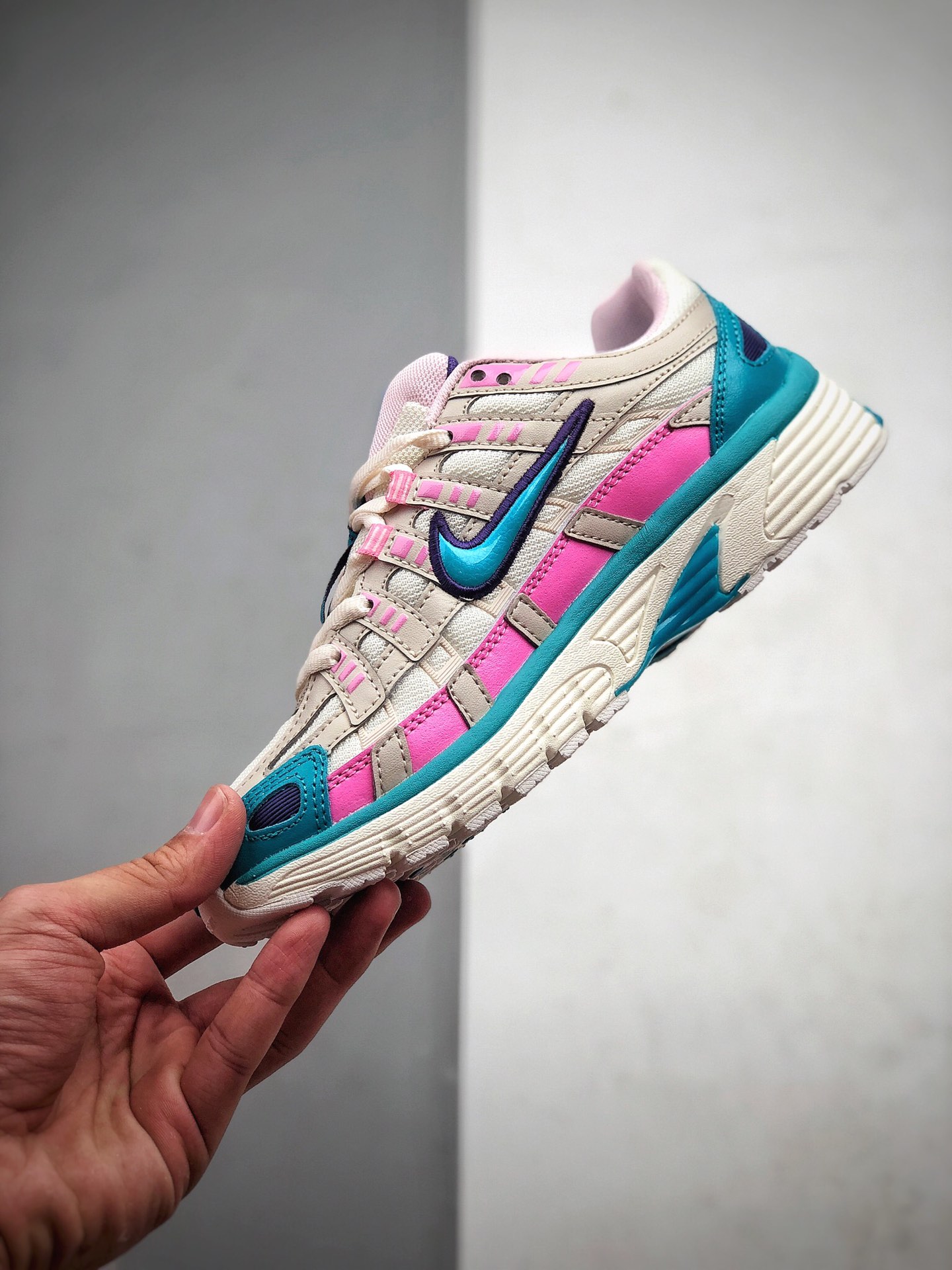 210 耐克Nike P-6000 CNPT”Sail/Teal/Desert Sand”系列复古老爹风休闲运动舒适跑鞋“ 货号：CK2961-031