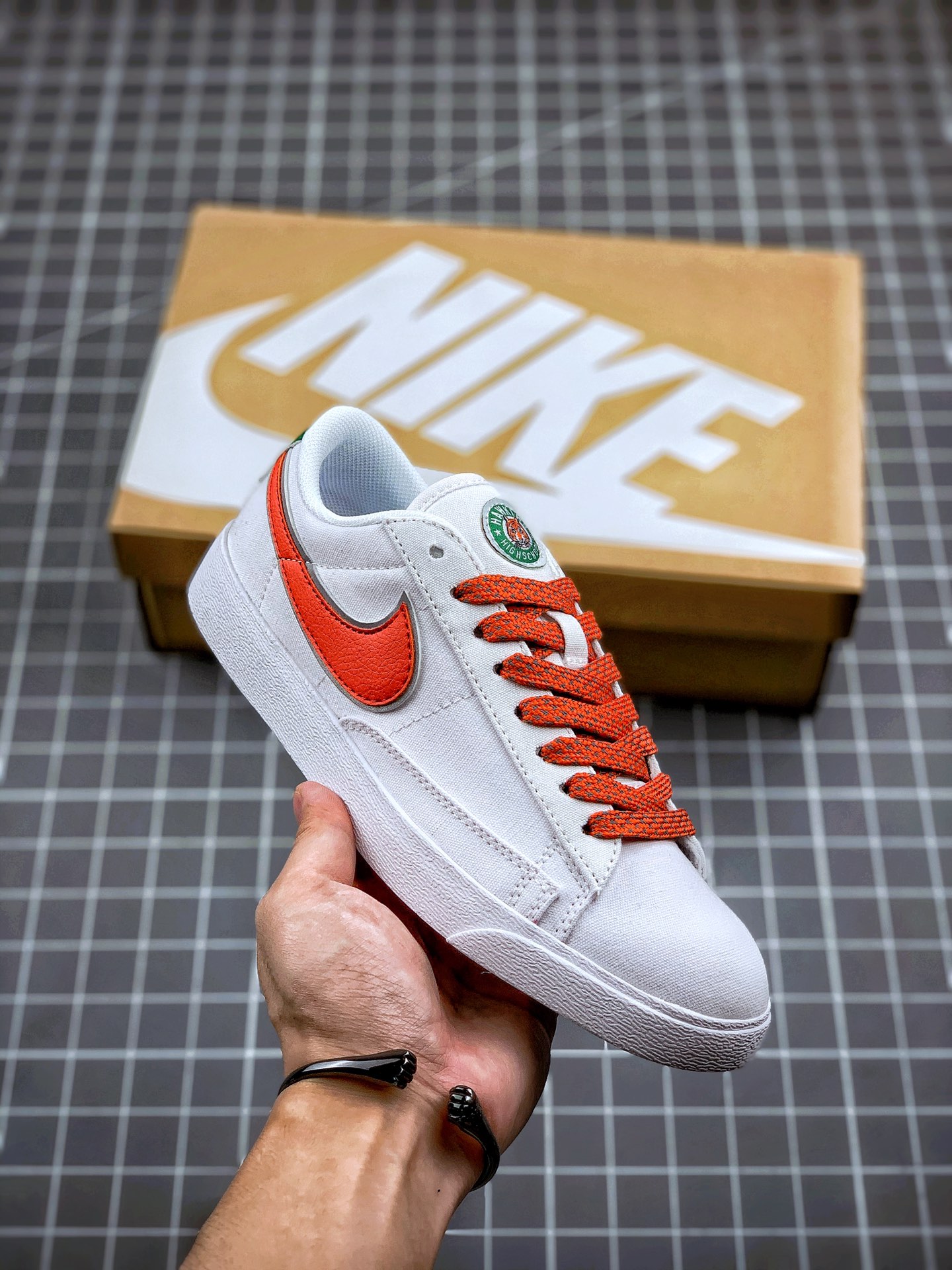 160 Stranger Things x Nike Blazer Mid “Hawkins High” 怪奇物语联名 AV9371-619