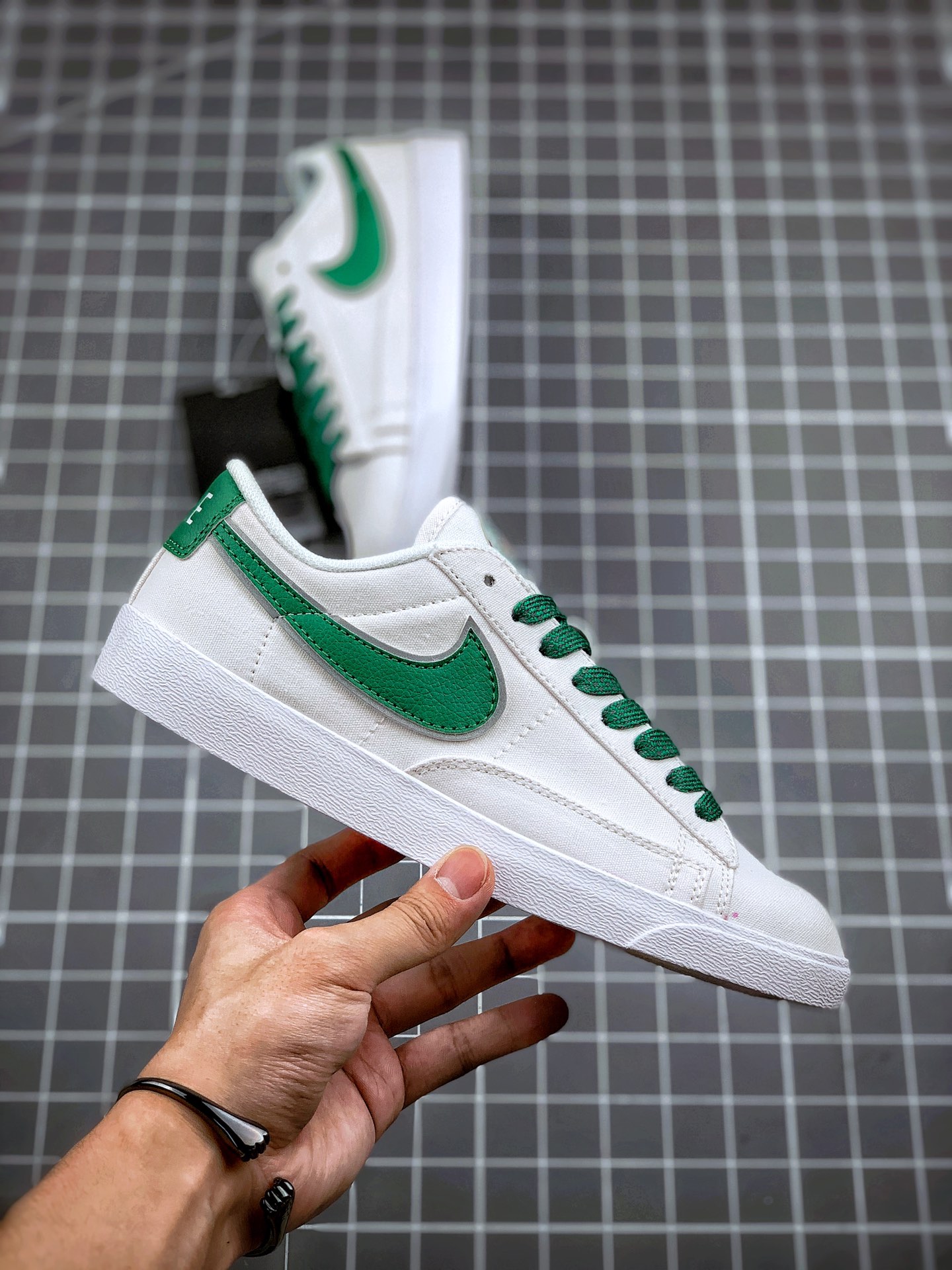 160 Stranger Things x Nike Blazer Mid “Hawkins High” 怪奇物语联名 AV9371-718