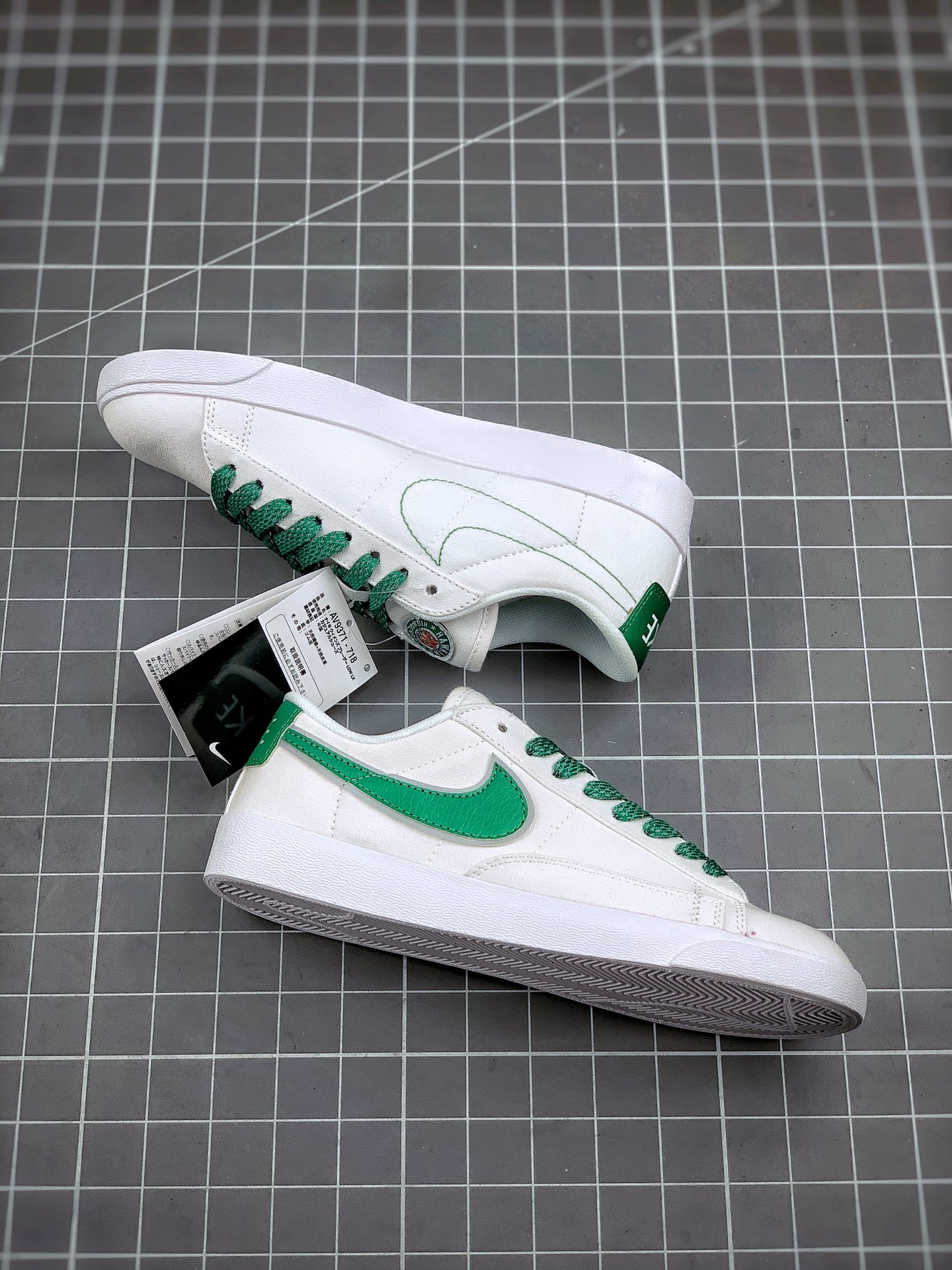 160 Stranger Things x Nike Blazer Mid “Hawkins High” 怪奇物语联名 AV9371-718