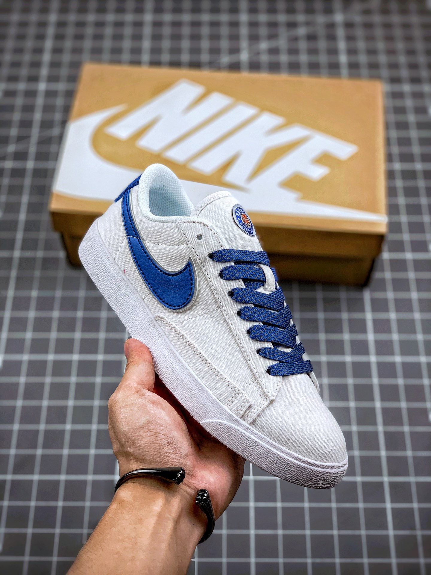 160 Stranger Things x Nike Blazer Mid “Hawkins High” 怪奇物语联名AV9371-413