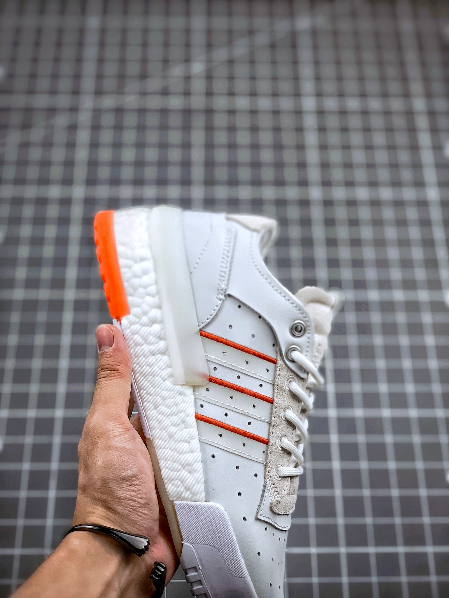 220 Adidas Rivalry RM 三叶草男女款板鞋  EF6437