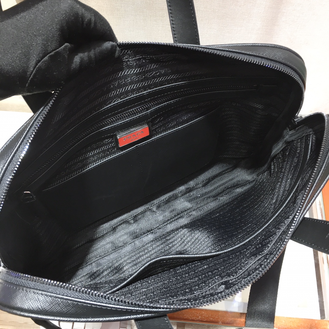 PRADA普拉达进口尼龙布料男士公文包2VE368