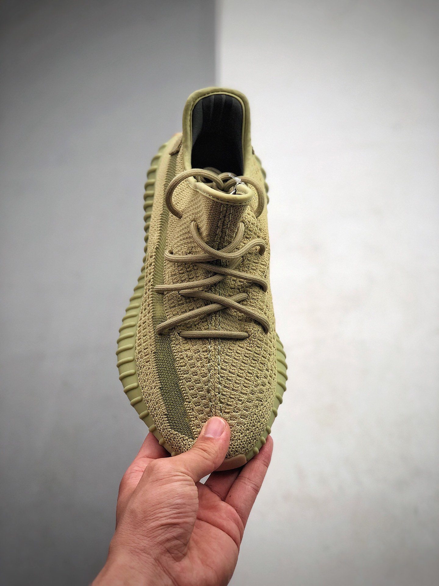 190 公司级真爆 Adidas Yeezy 350 Boost V2 抹茶绿 货号：FY5346
