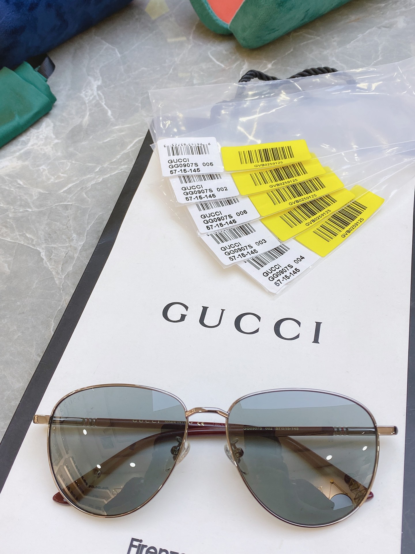 原单新款墨镜 Gucci 古驰gg0907s 百搭上脸好看明星同款 三色滴油意大利进口弹簧镜腿经典高端品质 飞吻 礼物size 57口15 145 包哥哥