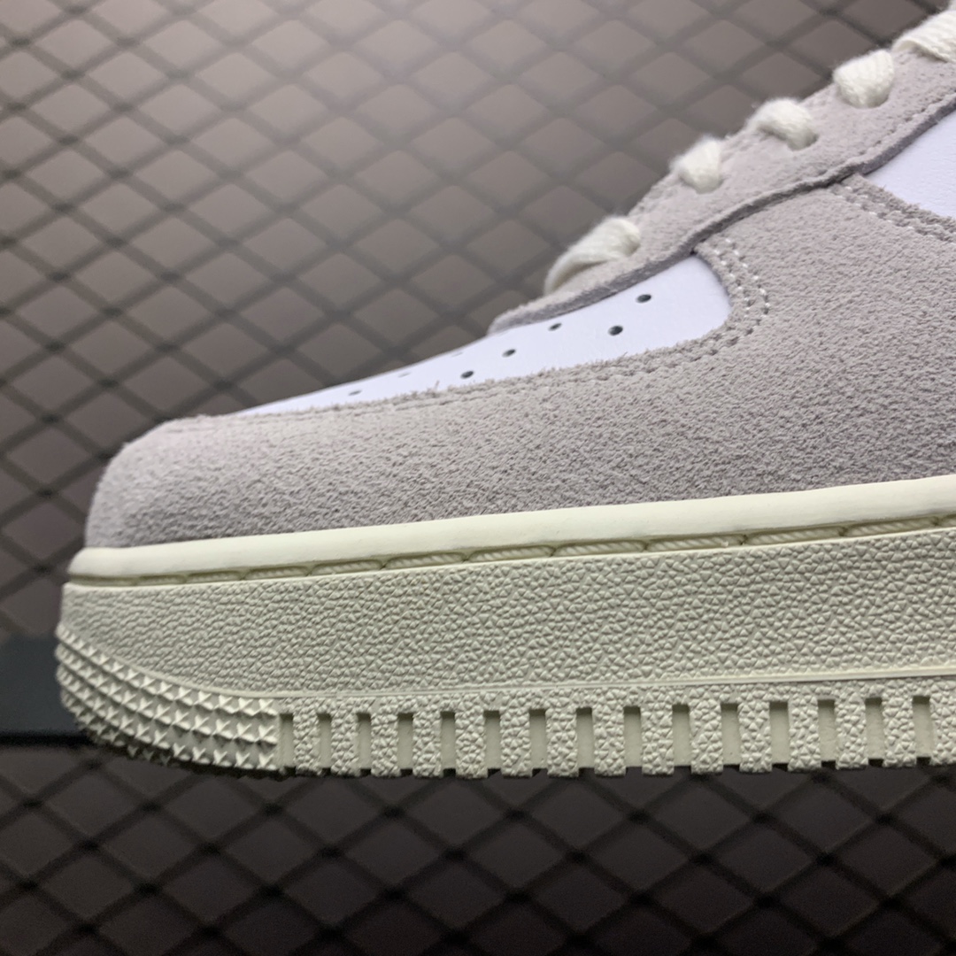 210 Nike Air Force 1'07 空军一号低帮运动休闲板鞋 CW7584-100