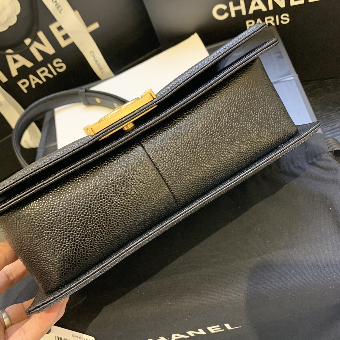 顶级货_厂法国高端定制品Chane1ClassicBag67086leboy-鱼子酱辣妈款2020年Ch