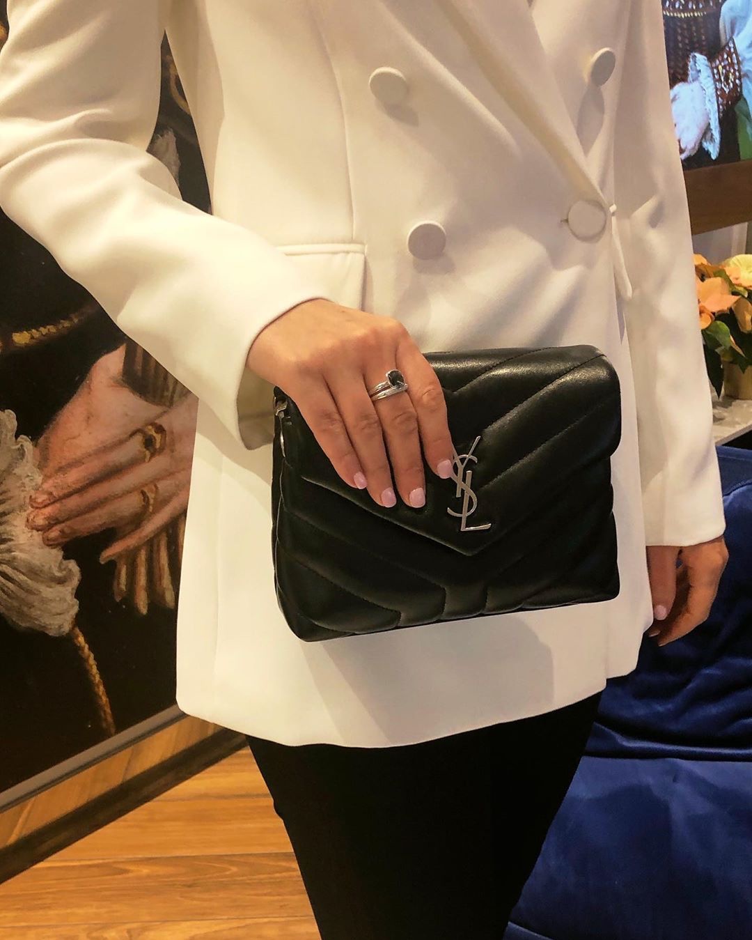 YSL LouLou 20CM 迷你斜挎包 467072黑色/银扣