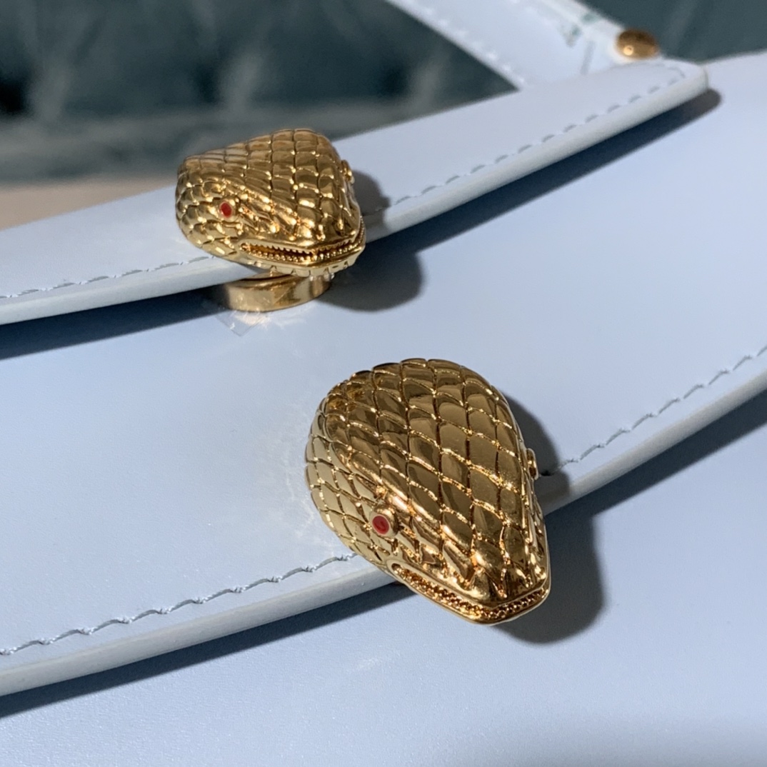 Alexander Wang X BVLGARI合作限量款意大利小牛皮手提包288737