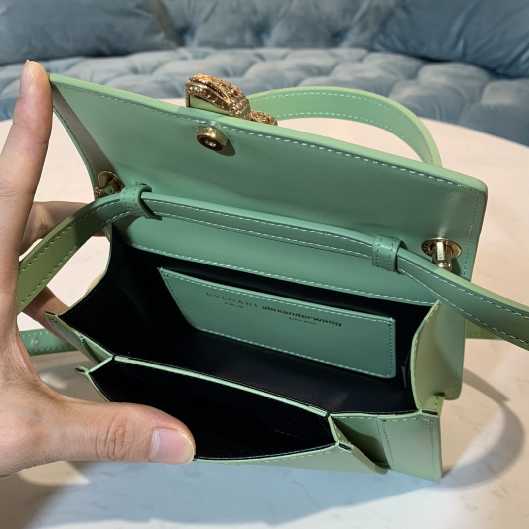 Alexander Wang X BVLGARI合作限量款意大利小牛皮手提包288737