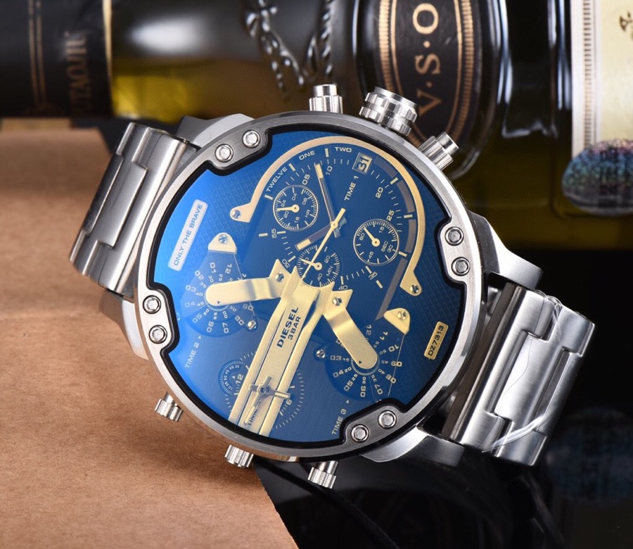 “DIESEL Watch Features: Quakers Queue Style, 57mm x 13mm Size, Swiss Stone Core.” - 图片 2