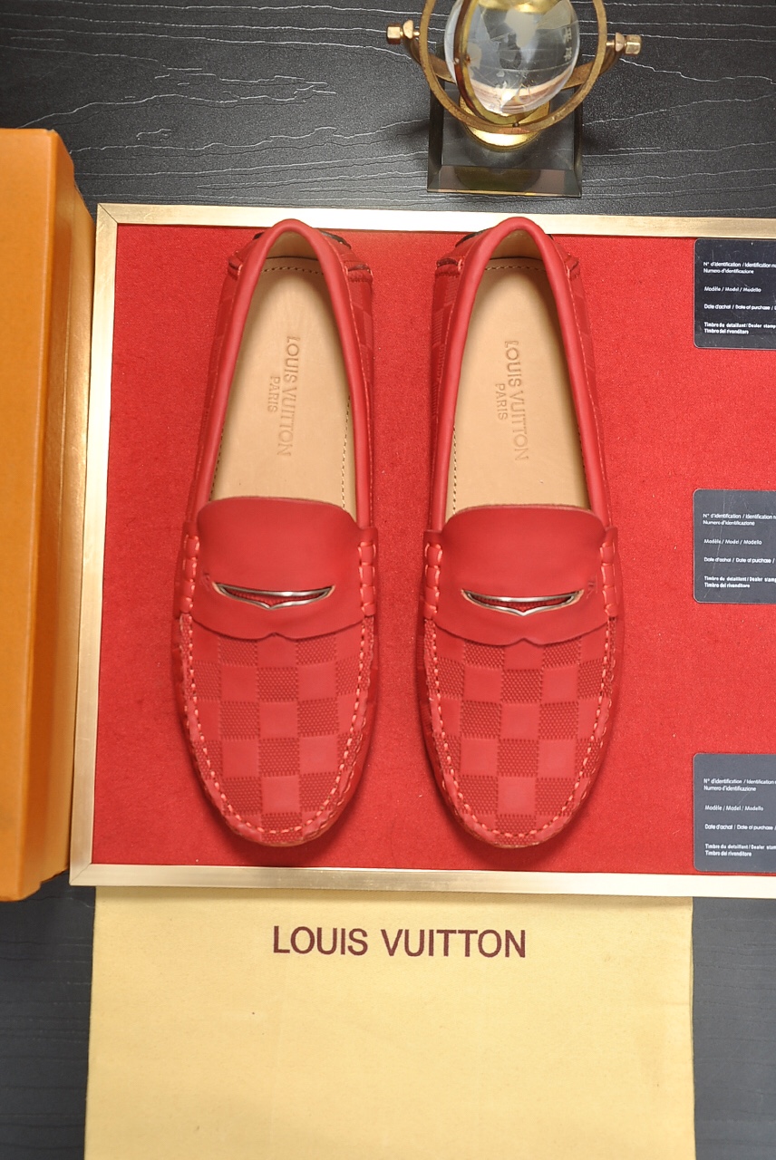 We Curate The Best
 Louis Vuitton Shoes Moccasin Cowhide