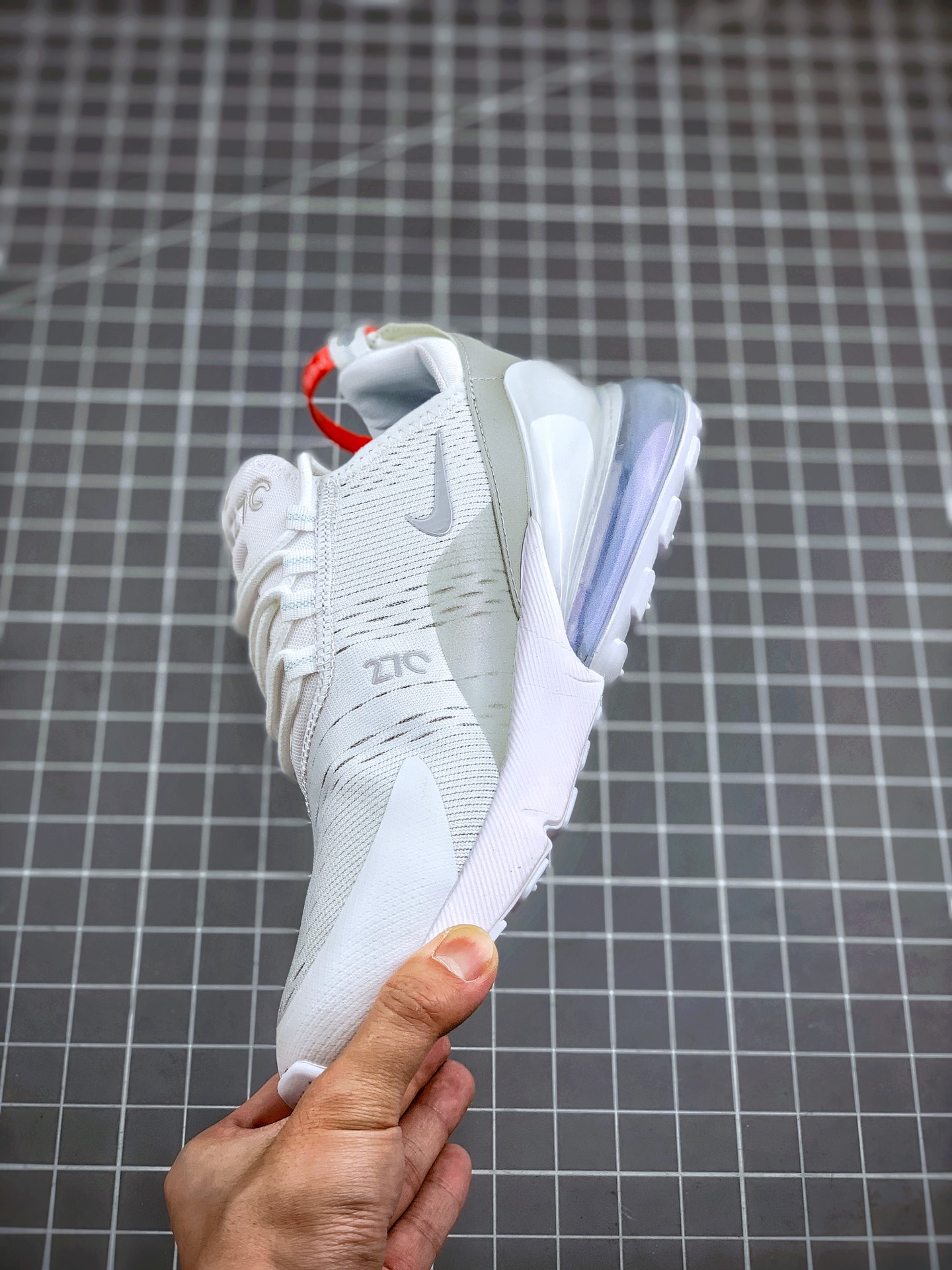190 Air Max 270 白灰蓝 BQ9240-002