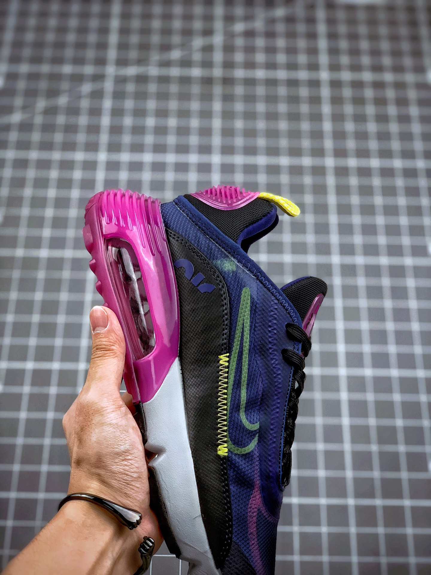 200 AirMax 2090 官网强力主推  货号：CK2612-400