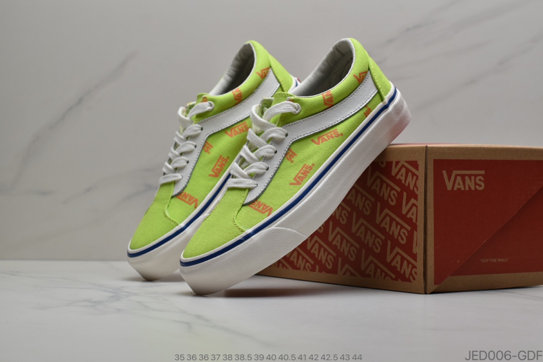 150 公司级Vans Bold Ni 经典雾霾蓝/荧光绿 采用多Logo填满鞋身