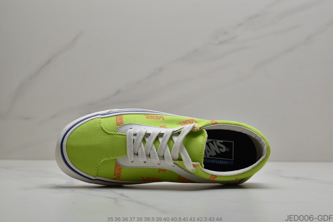 150 公司级Vans Bold Ni 经典雾霾蓝/荧光绿 采用多Logo填满鞋身