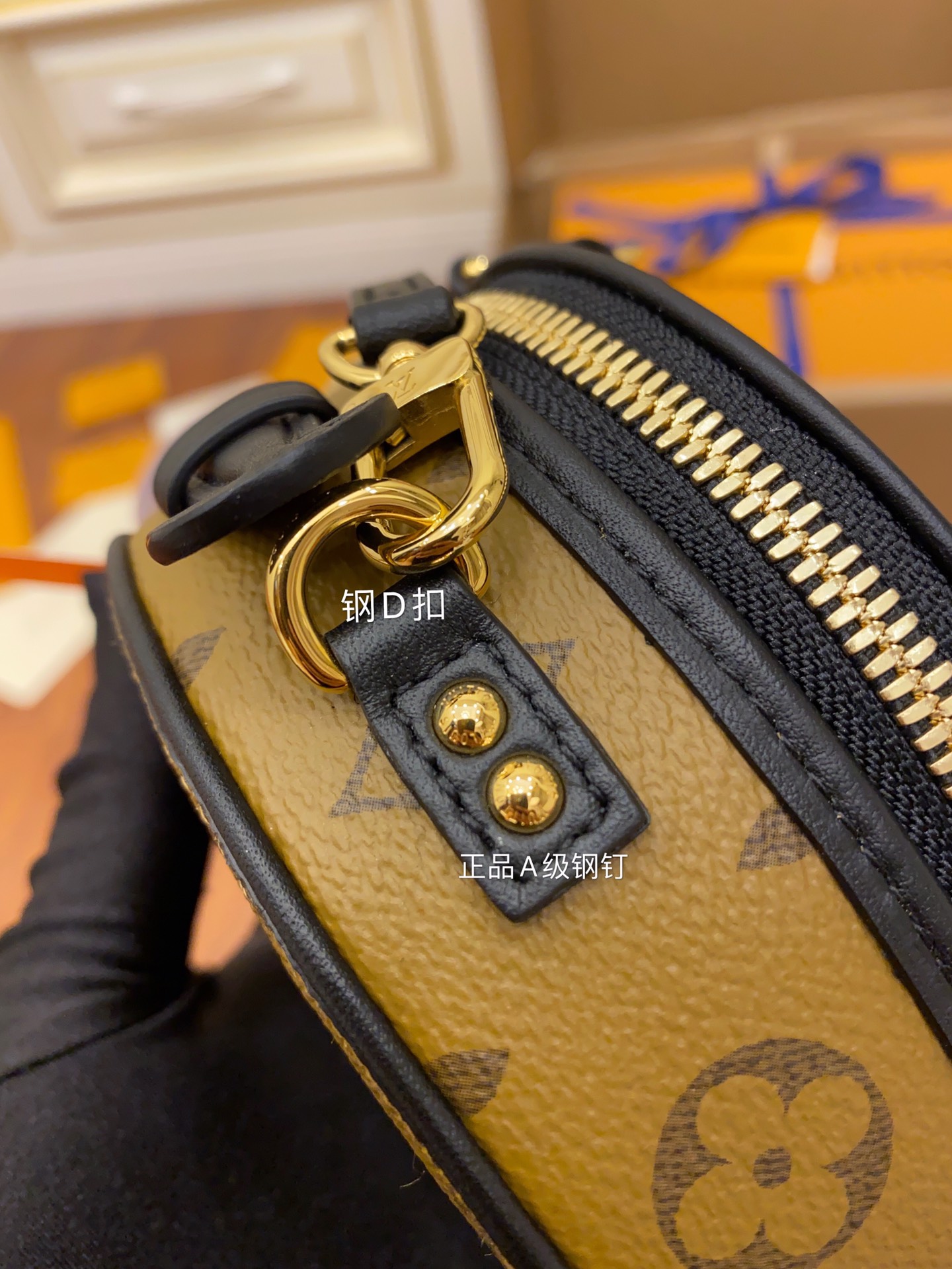 I Prodotti Louis Vuitton: Borsa Mini Boîte Chapeau